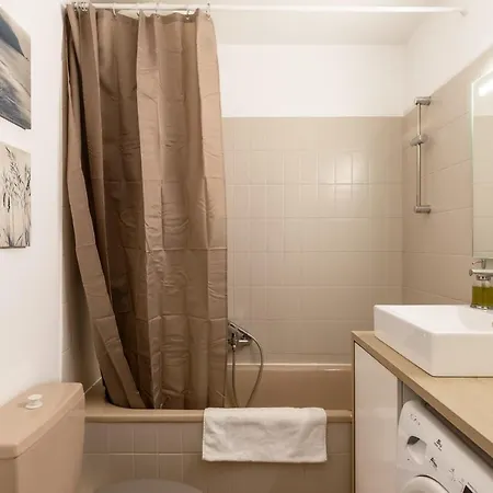 Apartment Travel Homes - The Trifel, 2min Walk Little Venice *